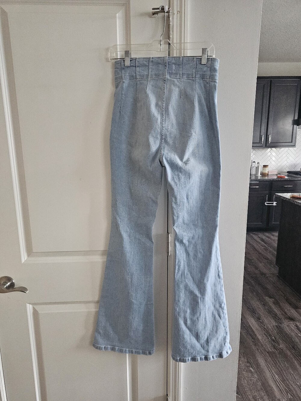 We The Free Jayde Flare Jeans Size 28 - Picture 5 of 7
